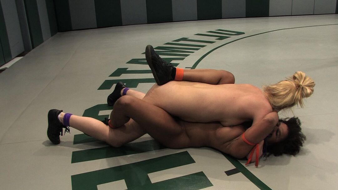 21P Ultimate Surrender Hollie Stevens, Yana Jordan