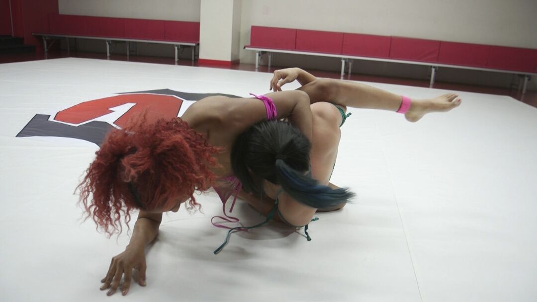 21P Ultimate Surrender Daisy Ducati, Penny Barber
