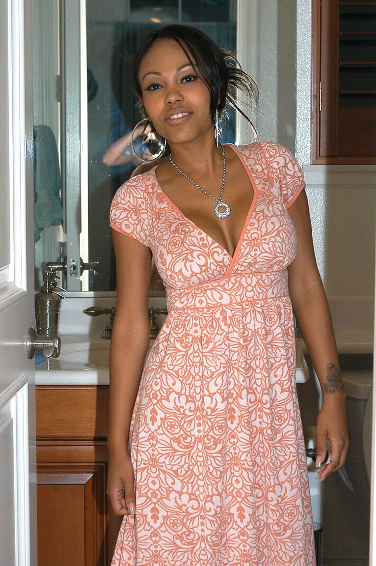 16P Man fools around at home with Kelly Madison and her black friend Lacey Duvalle