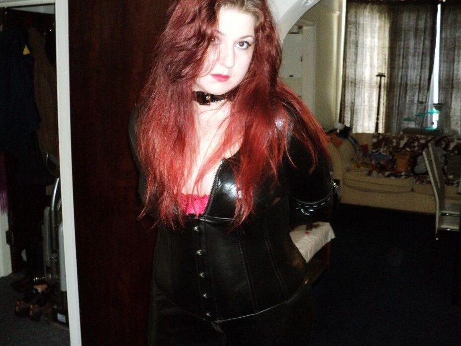 16P Black Fox Fetish Slave in Latex