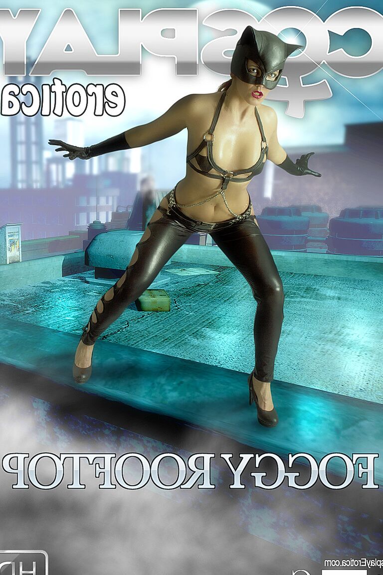 12P Cosplay Erotica Gogo dans Foggy Rooftop cosplay nu