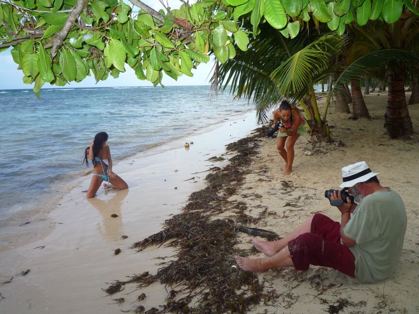 16P Glamour models take off their bikinis to model in the nude on a tropical beach