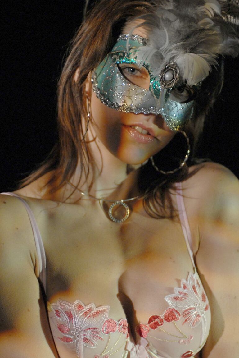 16P Луи Де Мираберт Softeyes в Венеции