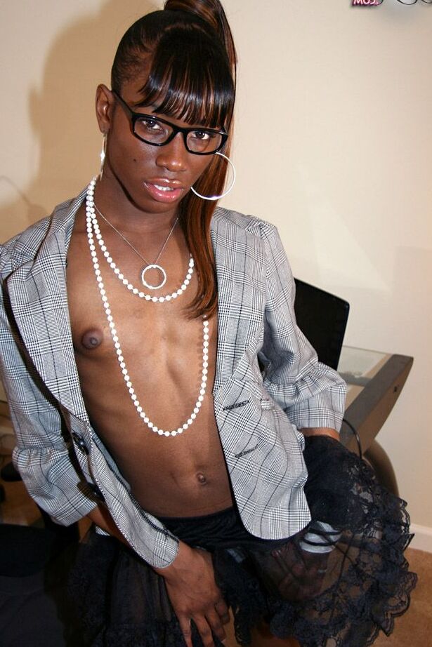 16P Negro TGirls Fia