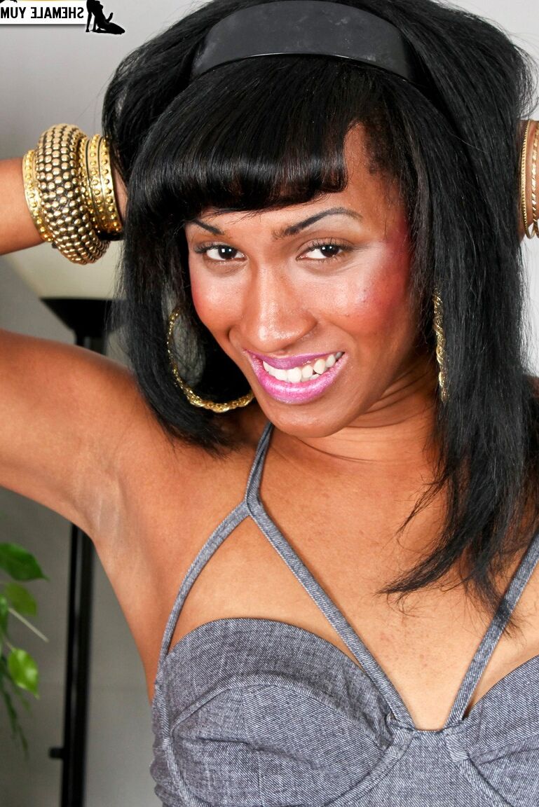 16P Garotas Grooby Sasha Badd