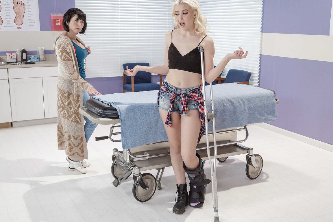 21P Doctor Aventuras Chloe Cherry, Preston Parker