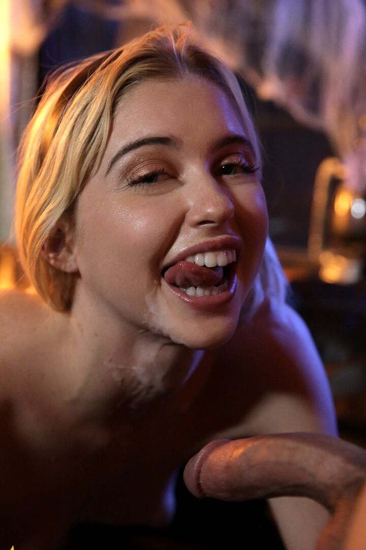 16P La adolescente rubia Chloe Cherry intercambia sexo oral antes de que comience la acción hardcore PTM