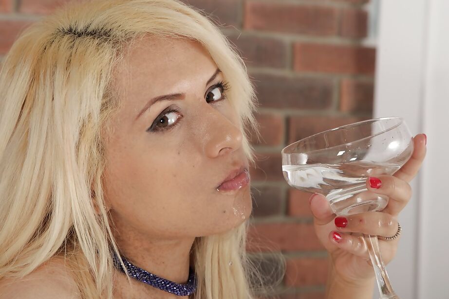 16P Blonde secretary babe with tiny tits douses self in warm pee after pissing