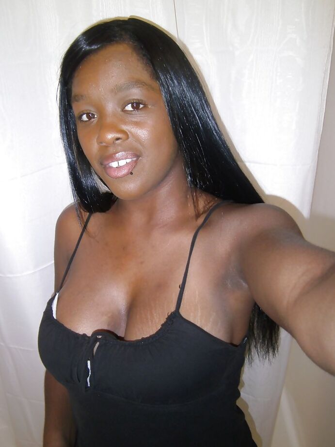 16P Huge knockers and a phat ass make fatty Christie C. irresistible