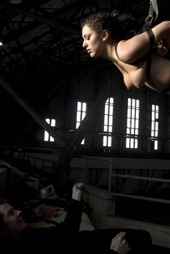 21P Device Bondage Peter, Princess Donna Dolore
