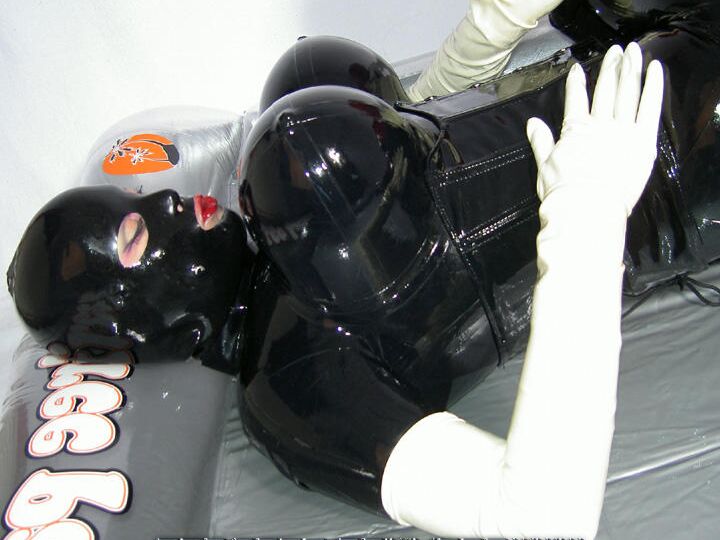 16P Rubber Tits Titty Queens