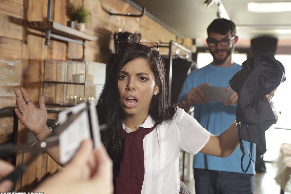21P Brazilian shopper Gina Valentina gets screwed by a big dicked sales clerk