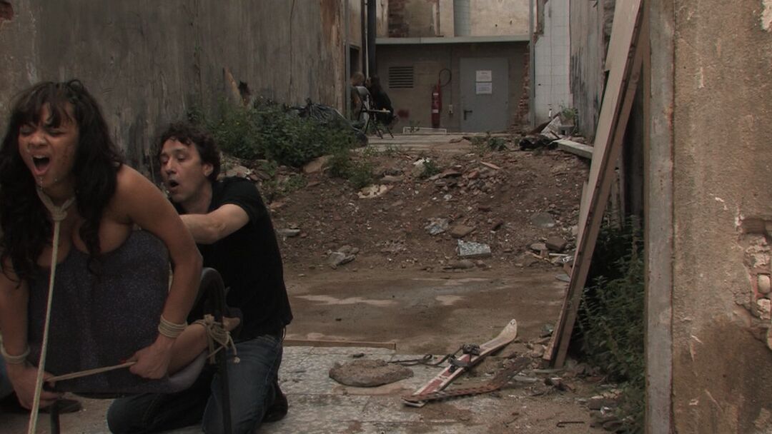 21P Public Disgrace Dunia Montenegro, Steve Holmes