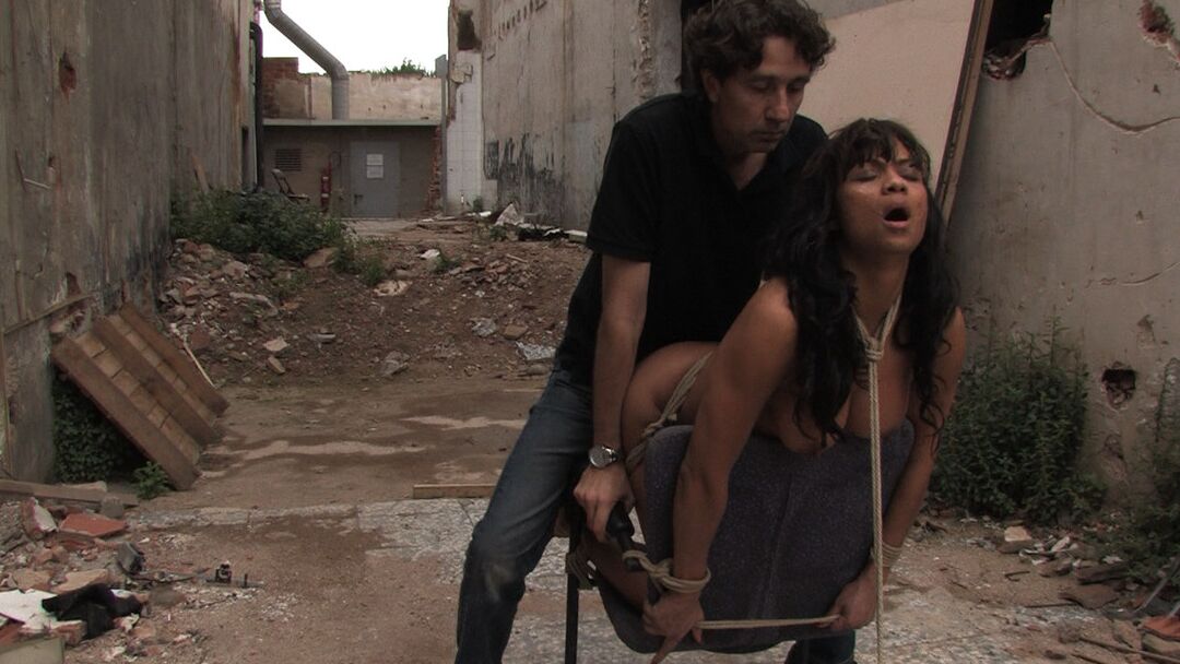 21P Public Disgrace Dunia Montenegro, Steve Holmes