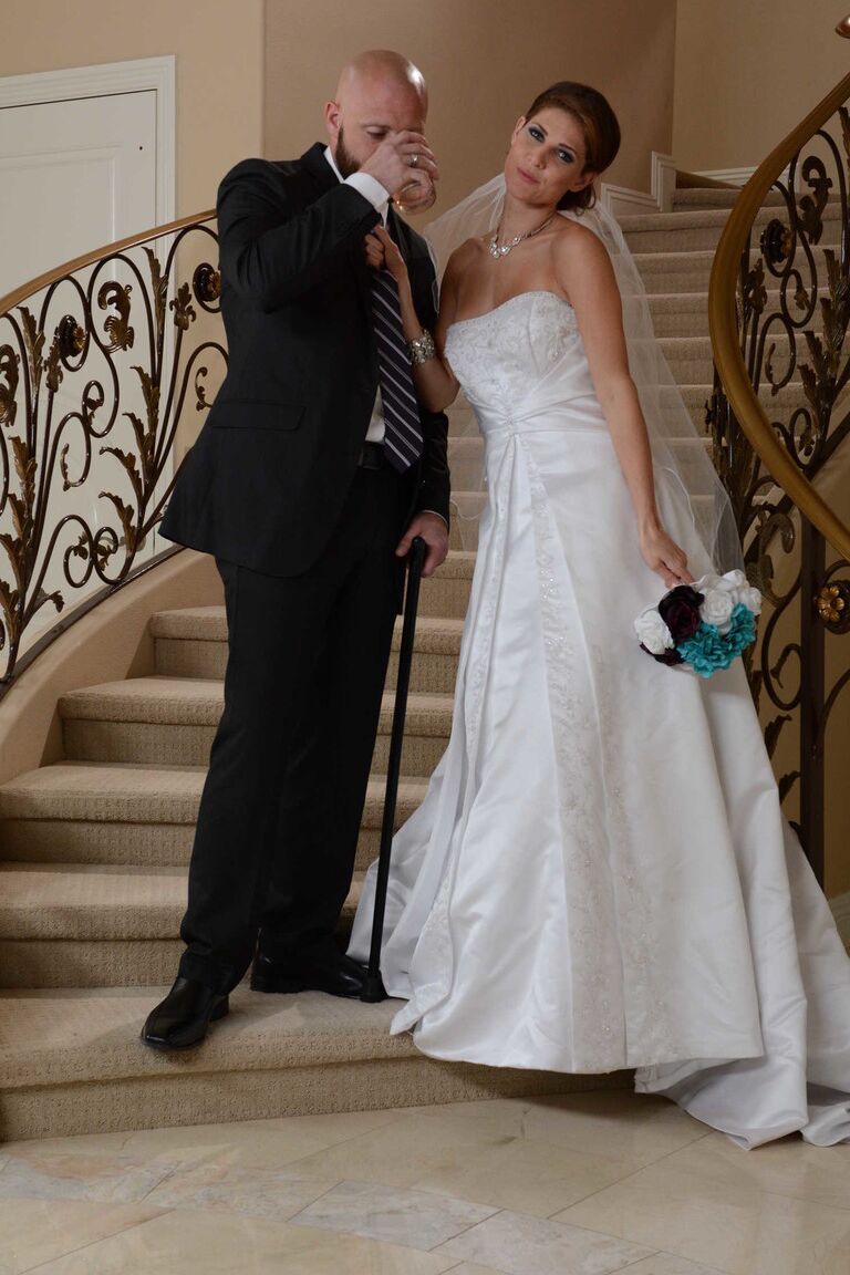 21P Brunette bride Jenni Lee gets slammed and jizzed by a handsome photographer