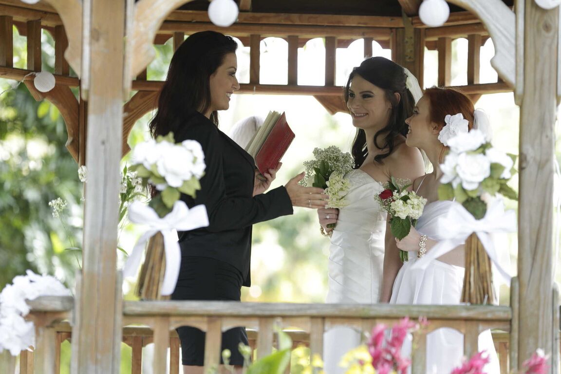 21P Couple de lesbiennes Kymberlee Anne