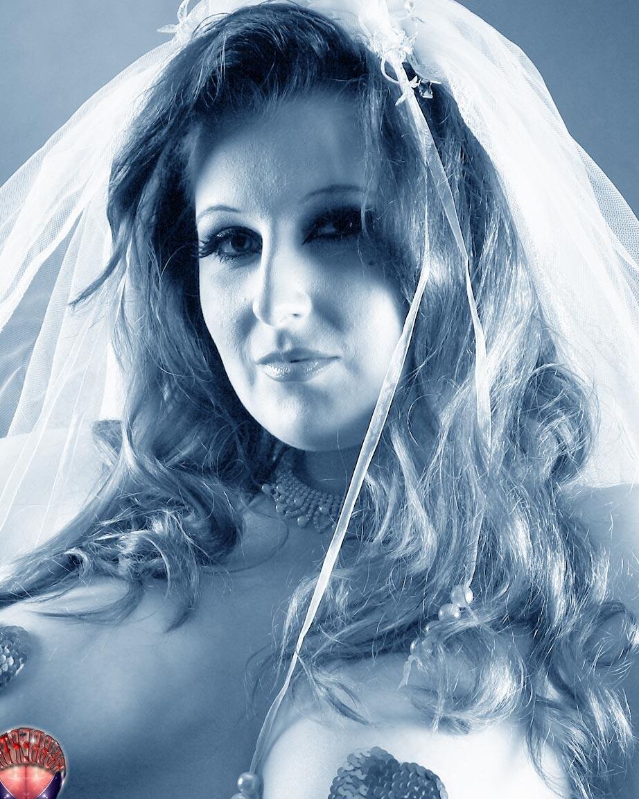 16P Rubber Tits The Bride Part 1