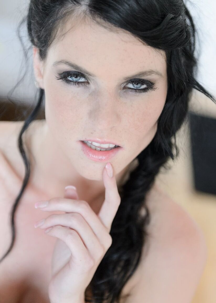 12P Alluring brunette with long legs makes her nude modelling debut