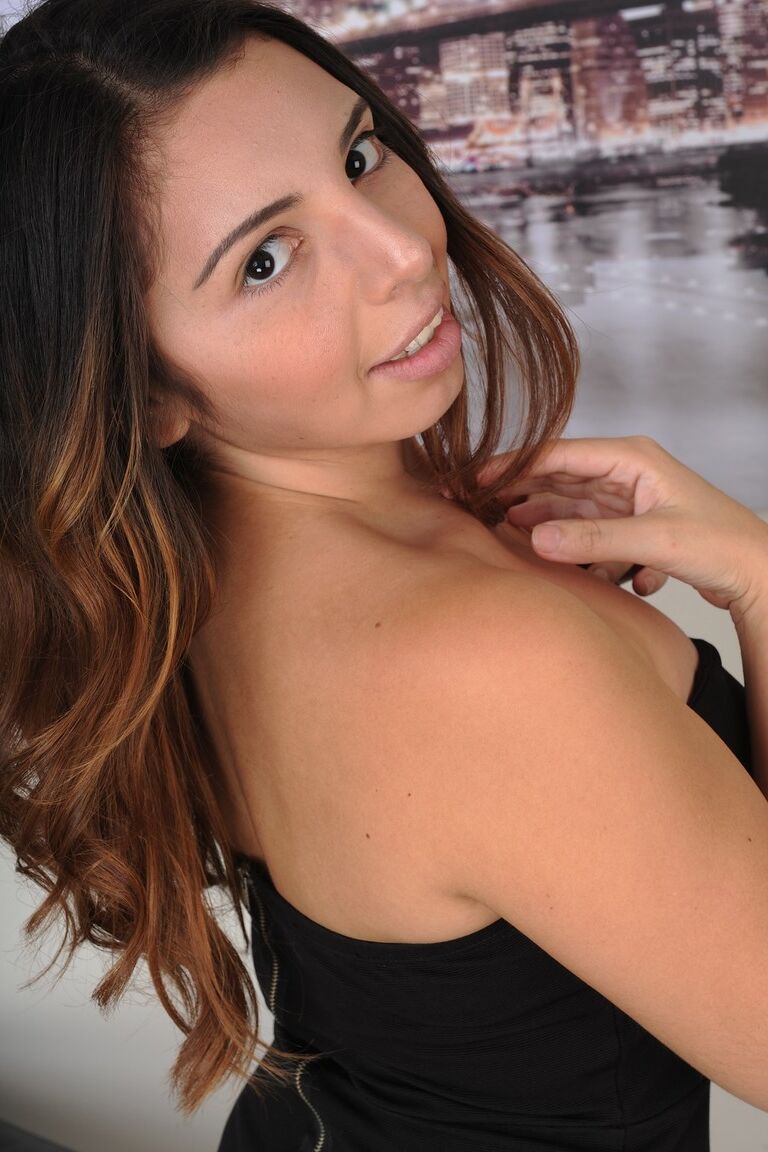 21P Karups Hometown Amateurs Luna Leve