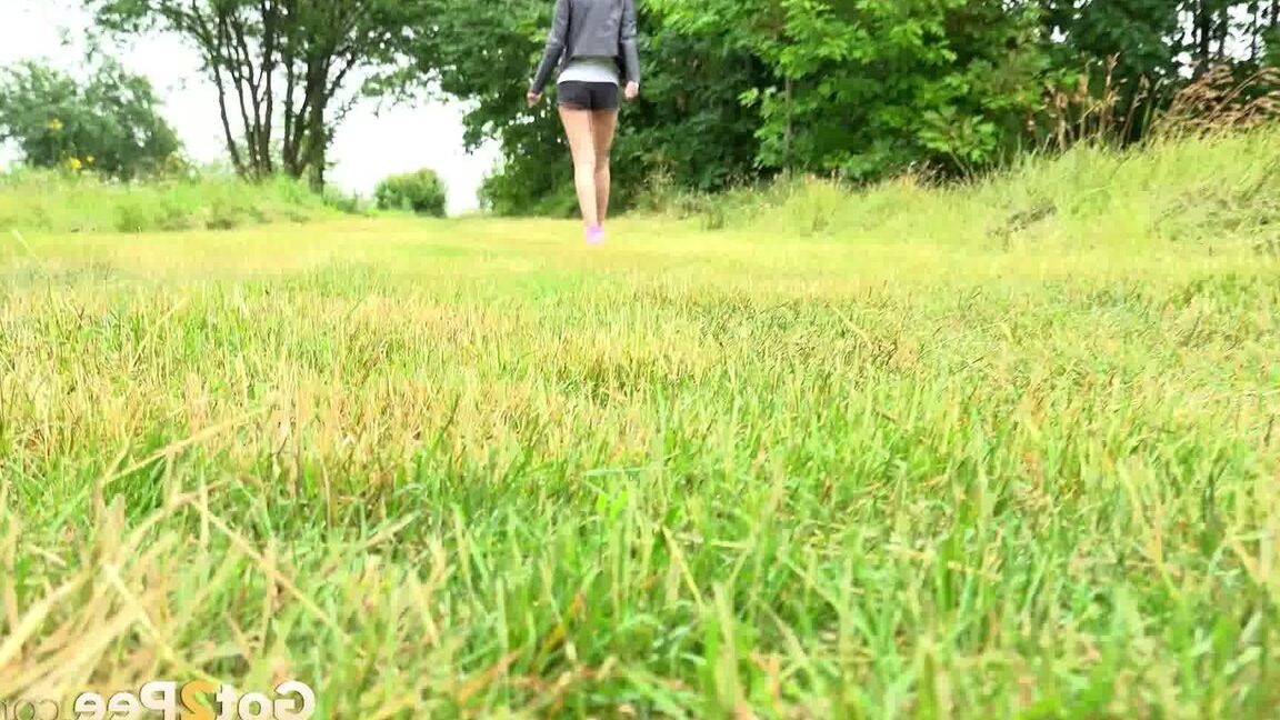 15P Tall girl Mistica squats for a piss while taking a shortcut through a field