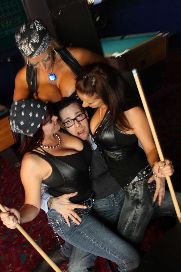 21P MILFs Like It Big Eva Karera, Mick Blue