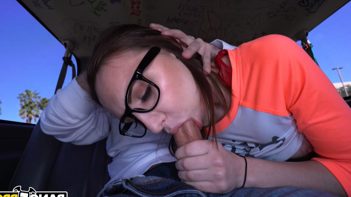 21P Nerdy brunette girl Kelsey Kage gets her twat filled in the back of a van