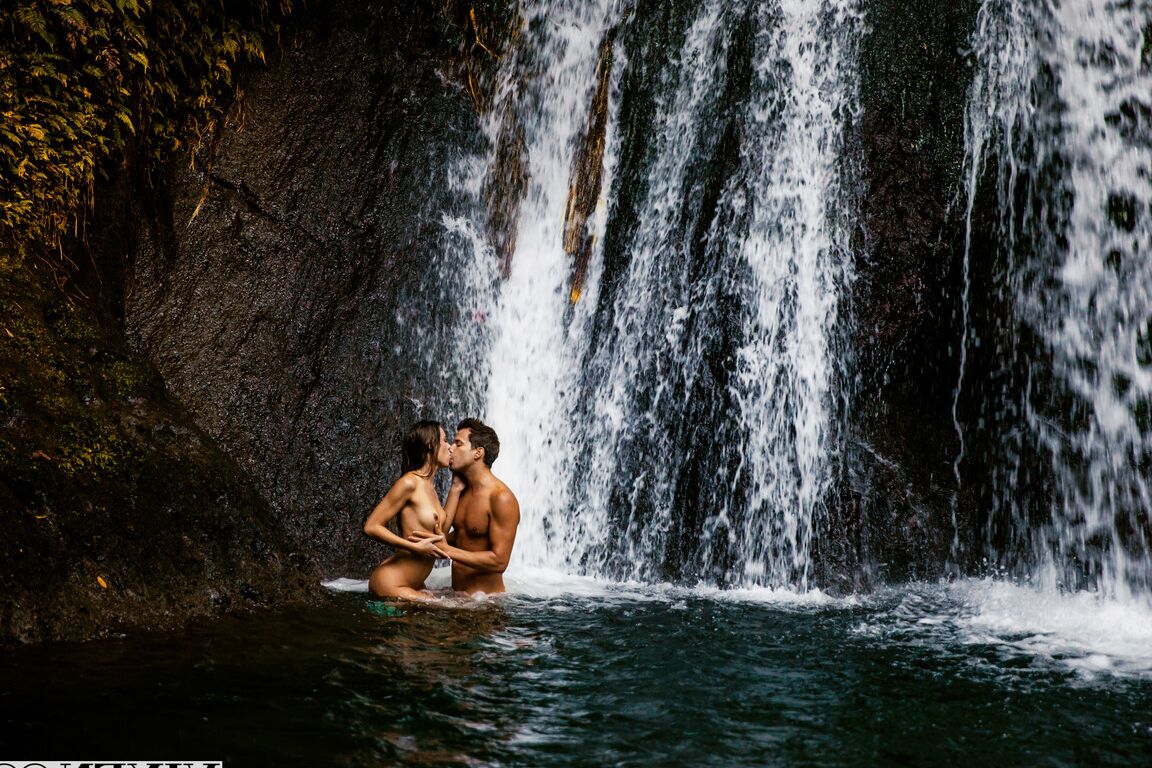21P Vixen Alberto Blanco, Avery Cristy