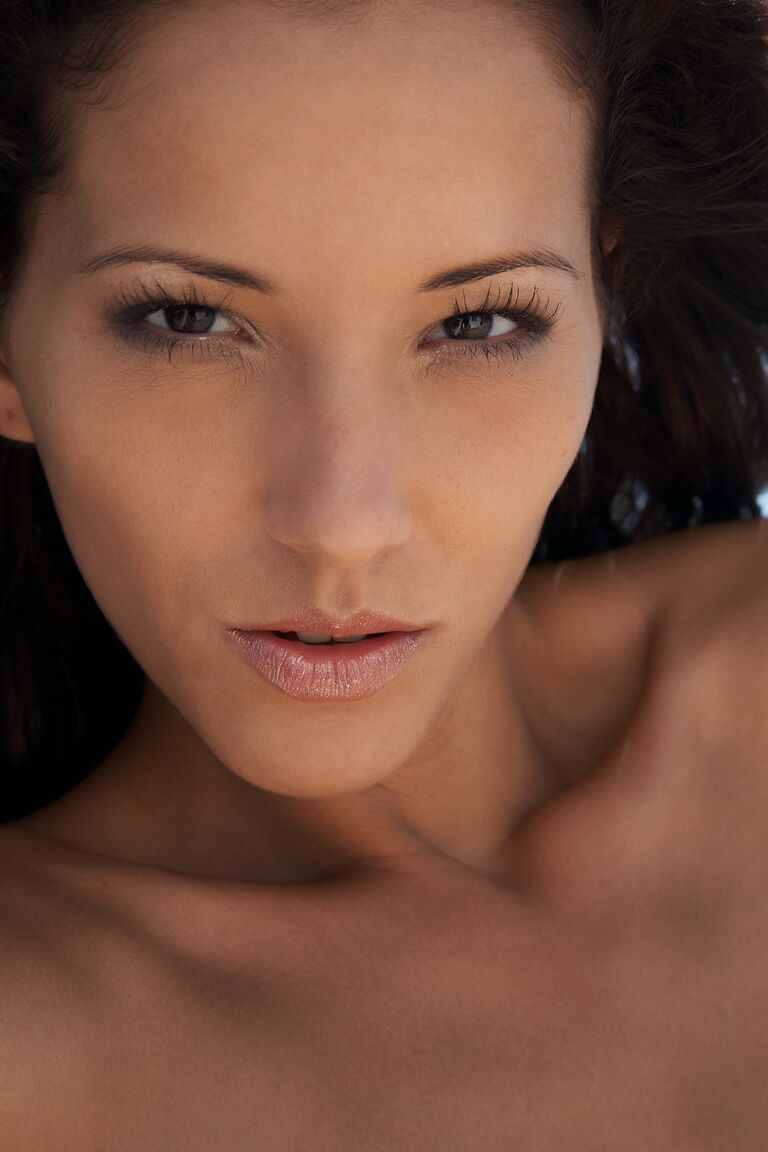 21P Errotica Archives Angel Dark
