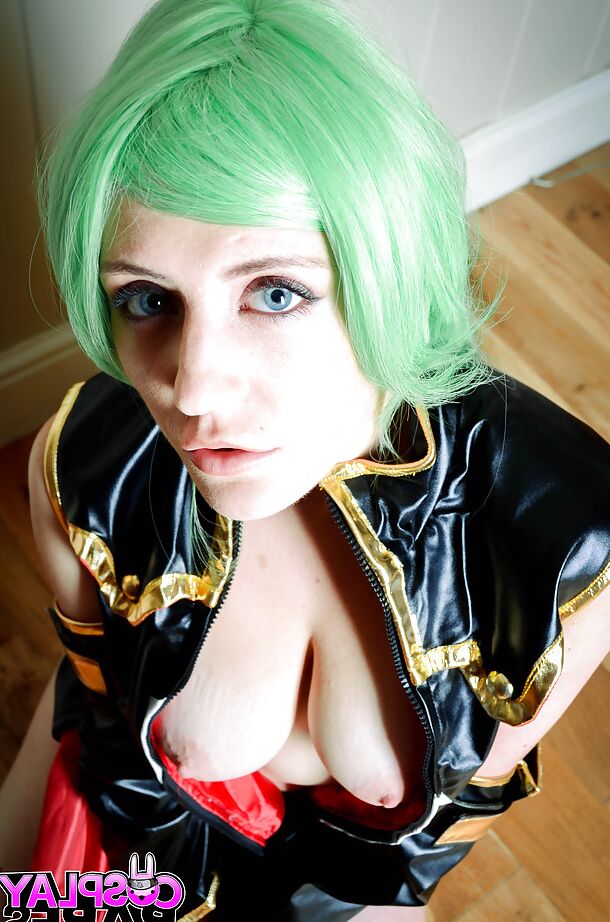 Samantha Bentley, modèle fétichiste européen 16 pièces, dans un ensemble de photos de cosplay sexy