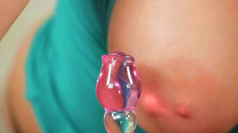 16P Amadora gorda Marina Visconti brinca com seu lindo brinquedo sexual