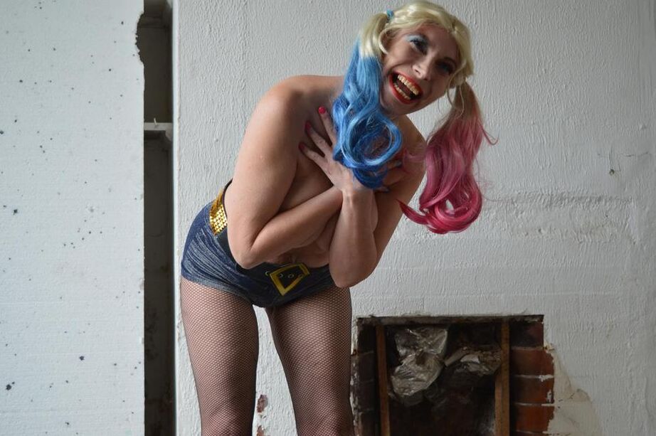 20P Cute blonde Barby Slut takes a baseball bat to her snatch in crotchless hose