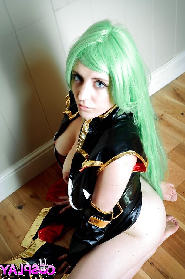 Galerie de photos de cosplay 16P mettant en vedette Samantha Bentley, une fétichiste européenne.