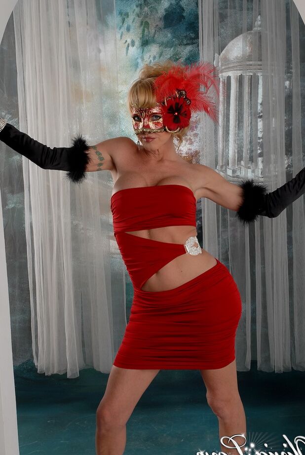 12P Nena transexual seduciéndote para follársela