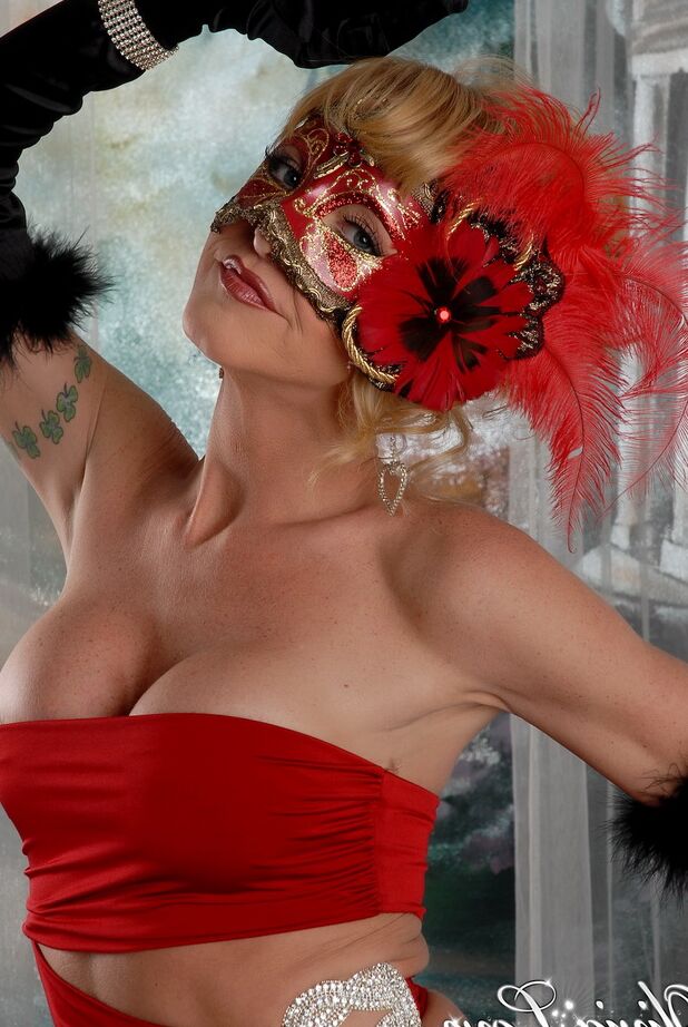 12P Nena transexual seduciéndote para follársela