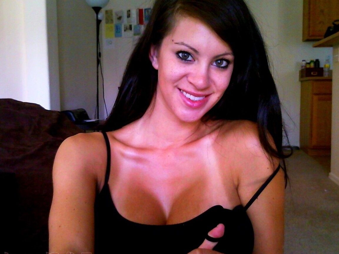 15P Talia Shepard Webcam Anal Plug