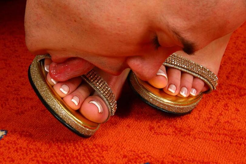 16P Humiliated slave licking mistress's heels before she lets him work her feet