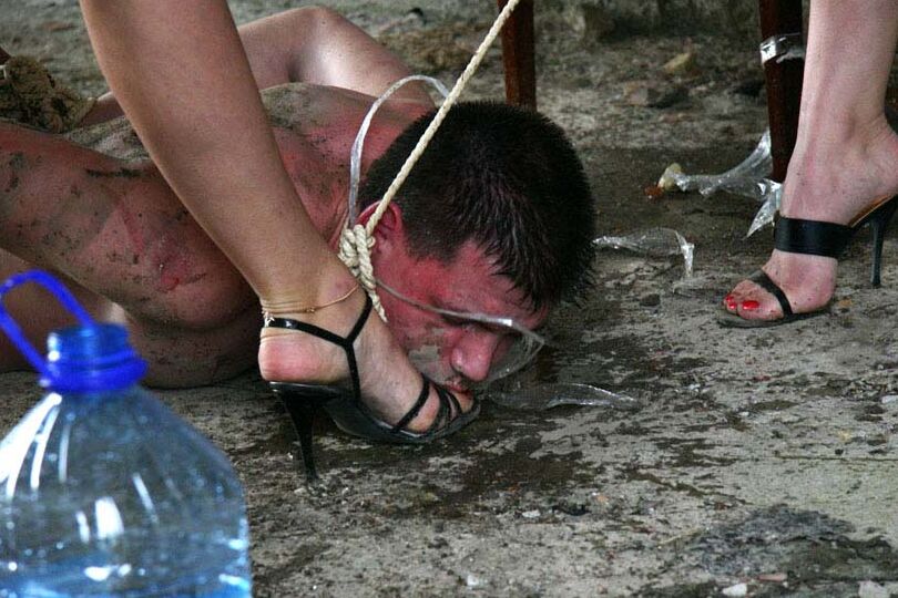 16P These ladies will trample the bastard into hell on this abandoned farm