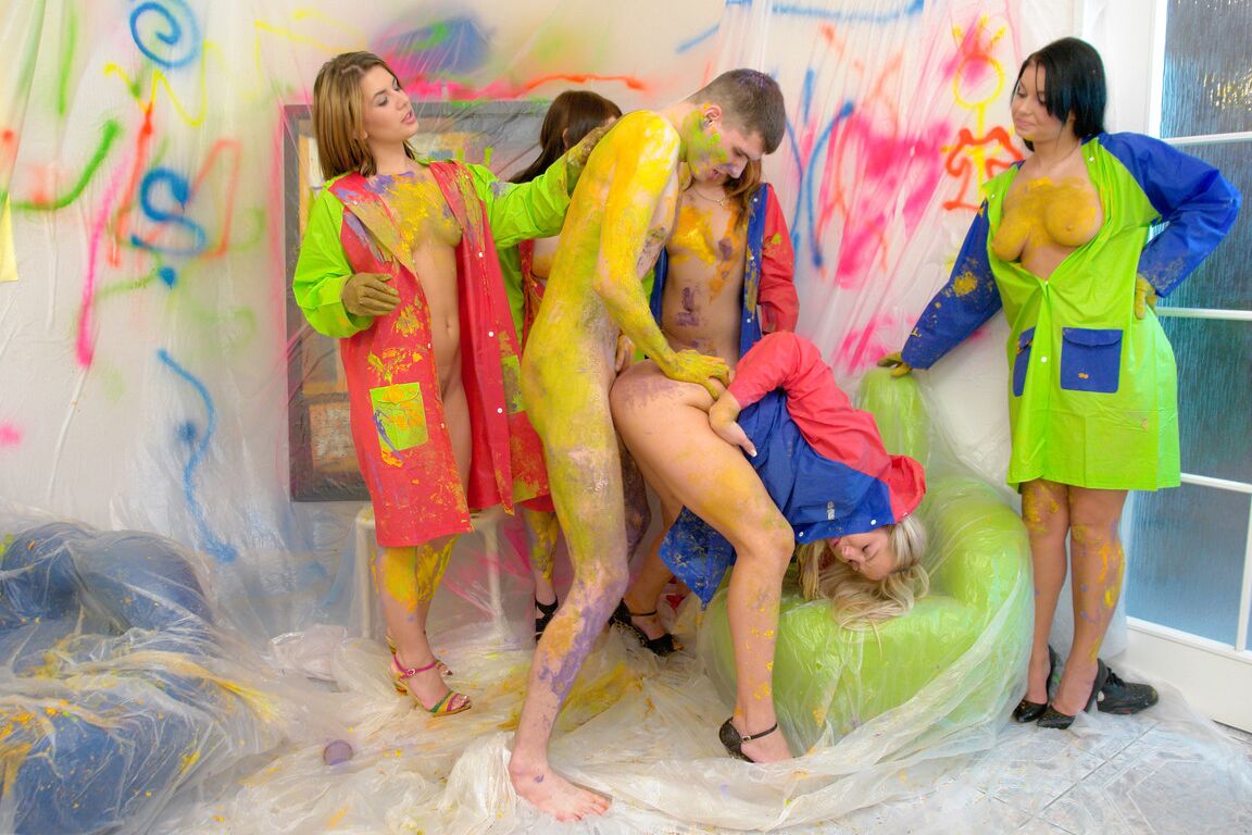 15P Young girls engage in a reverse gangbang while playing with body paint