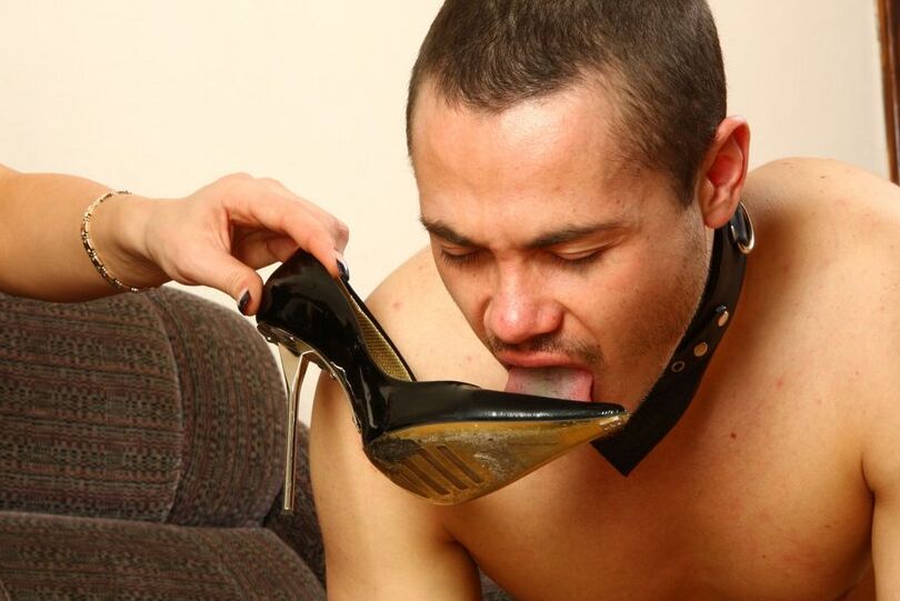 16P Leashed slave gets sissified and made to lick his mistress's feet and shoes