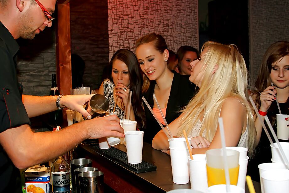 16P Cock starving chicks spend some good time at the drunk party