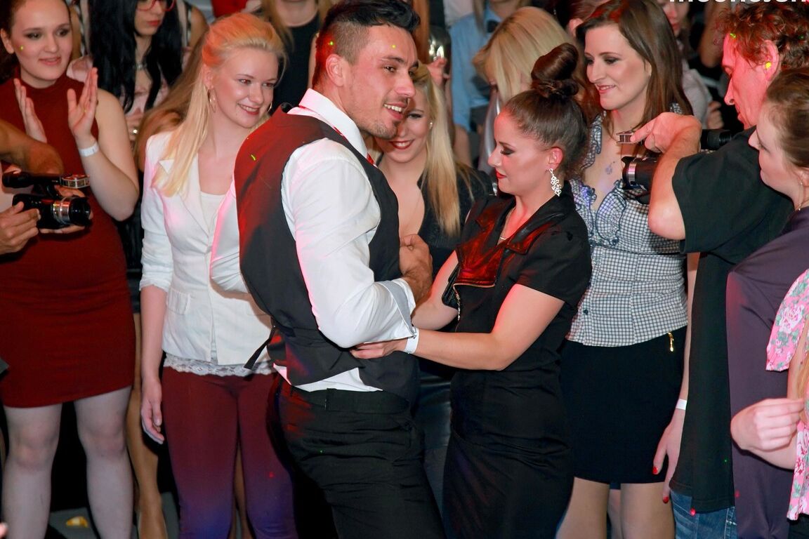 15P Wild and crazy party going chicks suck on hard dick's of male strippers