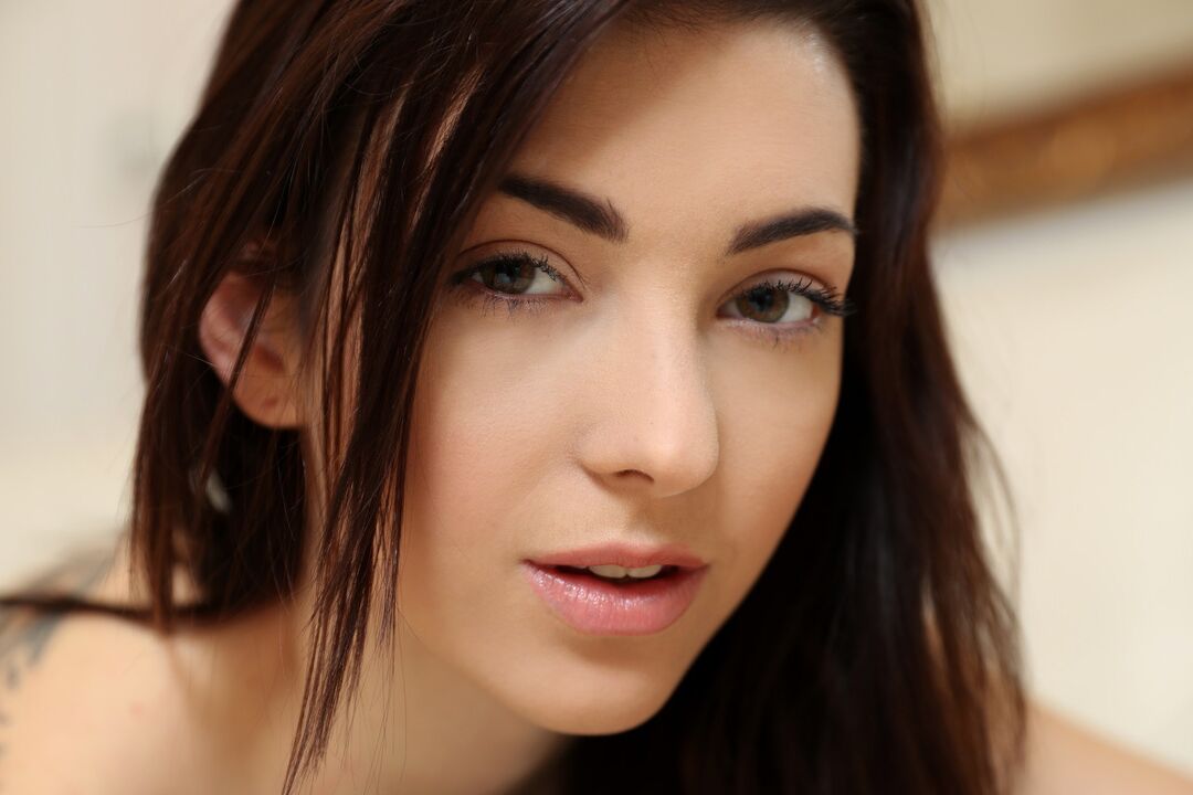 16P Hot skinny Tera Link exercising naked in knee socks gets banged by stepdad