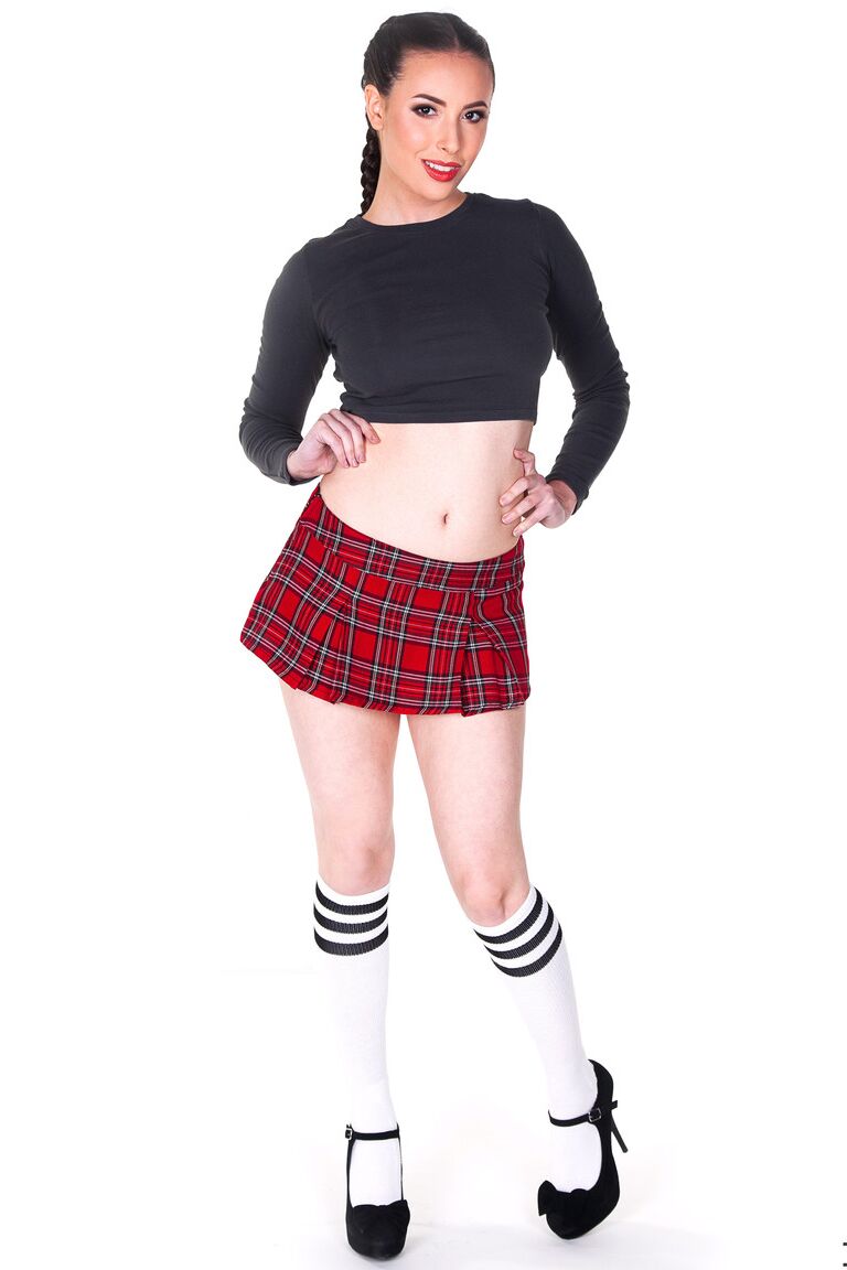 15P IStripper Shy Student