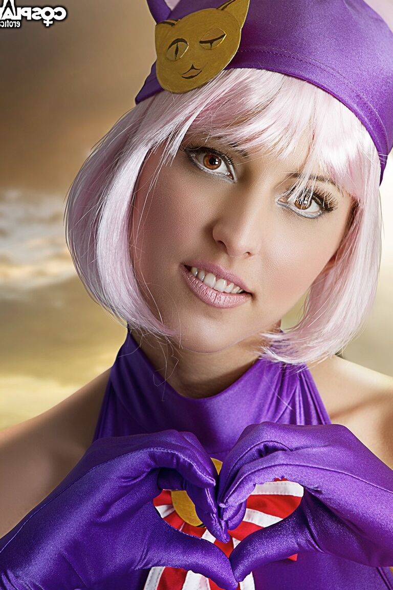 12P Meow Little Monica Story cosplay desnuda