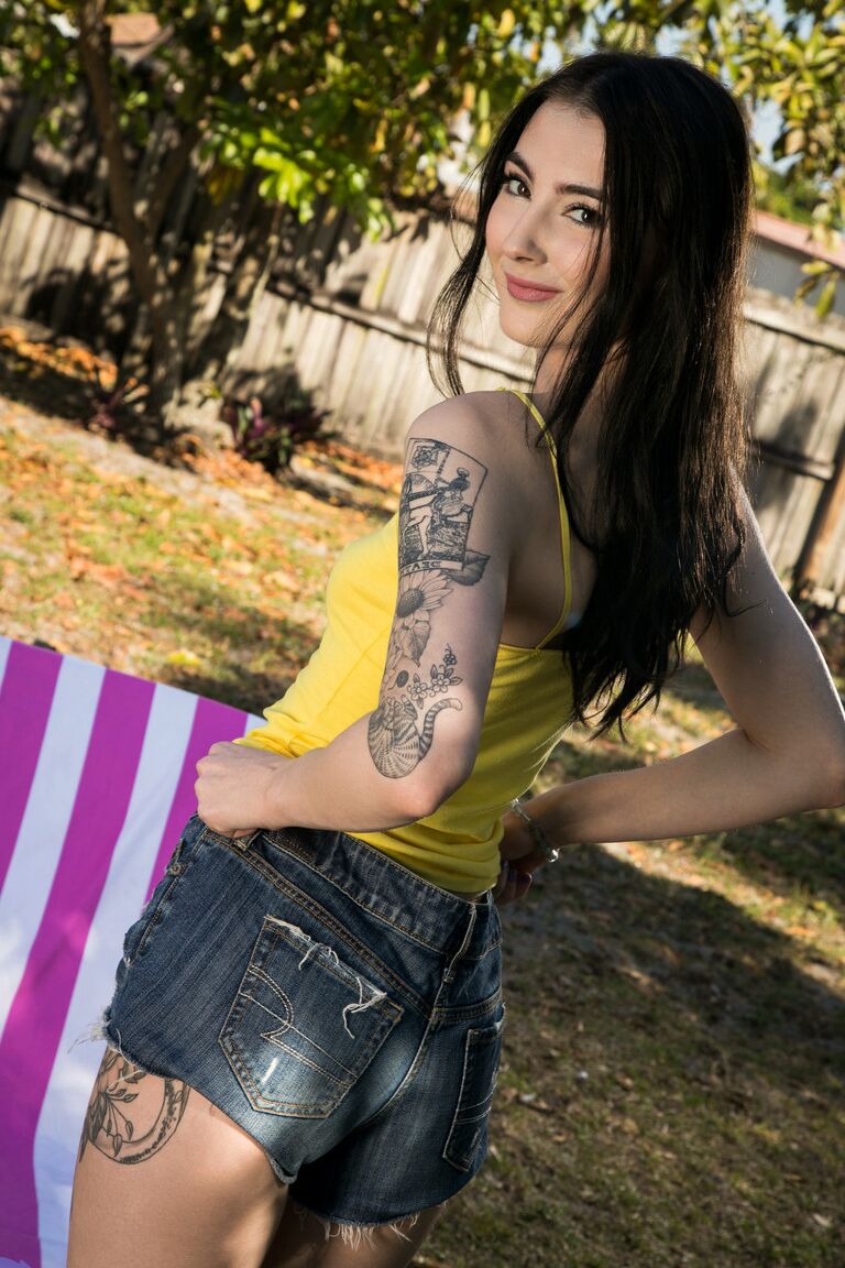 21P Nubiles Megan Winters