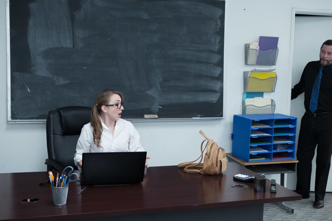 20P Nerdy student Gracie sucks teacher's dick in glasses & gets cum on tiny tits