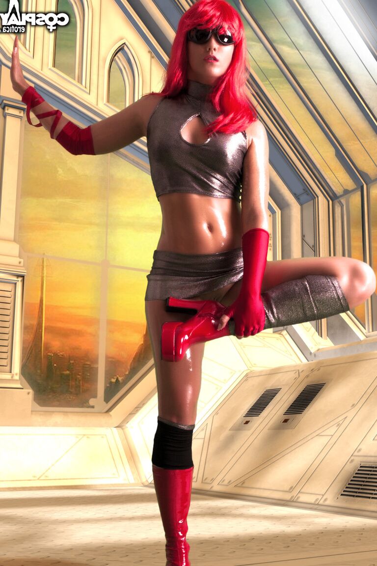 12P Cosplay Erótica Gogo Túnel del Tiempo cosplay desnuda