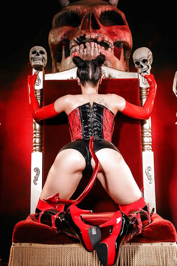 16P Kinky cosplay model Rachel Starr modeling naughty latex uniform and boots