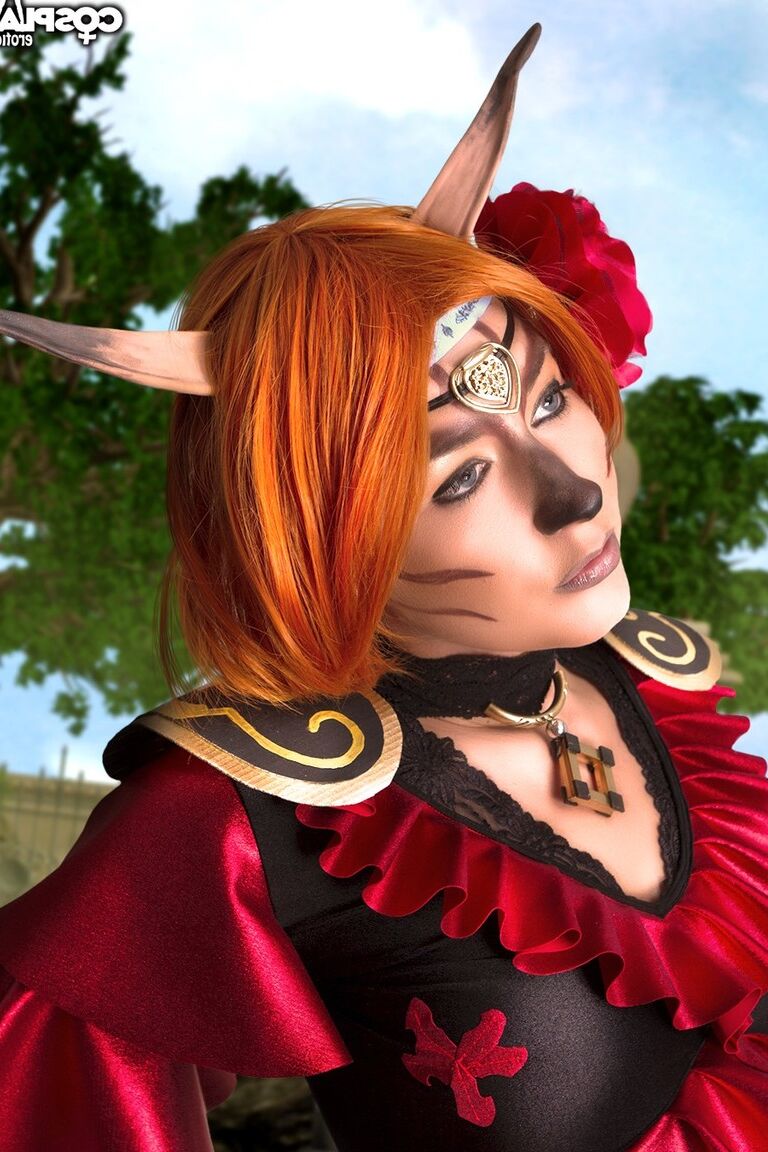12P Cosplay Erótica Mithra Final Fantasy cosplay nu