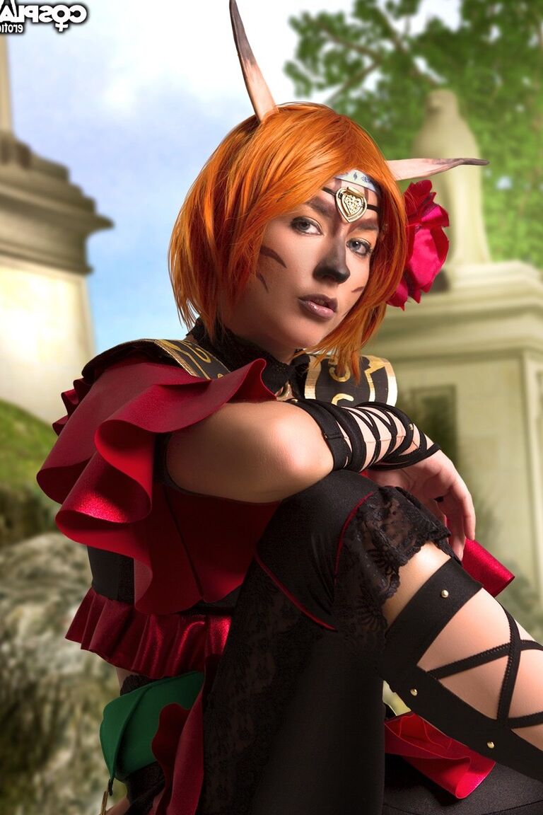 12P Cosplay Erótica Mithra Final Fantasy cosplay nu
